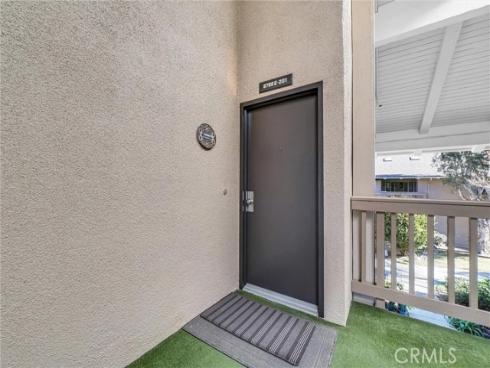 8788  Coral Springs  5 (201E)  Court, Huntington Beach, CA