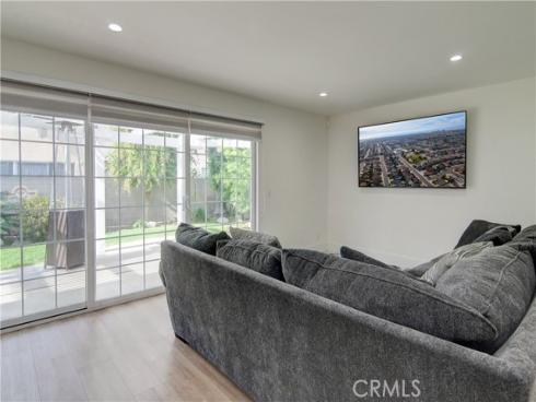 20621  Reef   Lane, Huntington Beach, CA