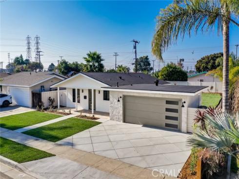 19111  Walleye   Lane, Huntington Beach, CA