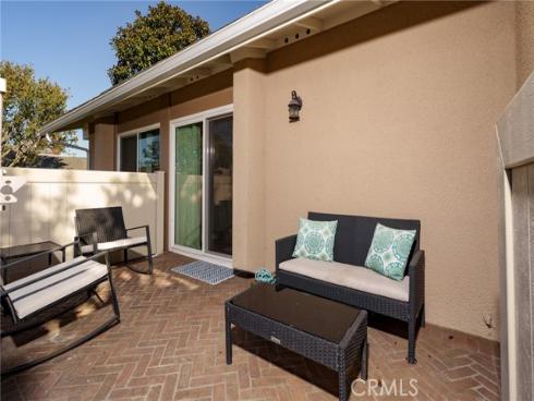 8856  Sutter  524 A  Circle, Huntington Beach, CA