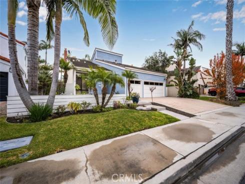 16282  Mandalay   Circle, Huntington Beach, CA