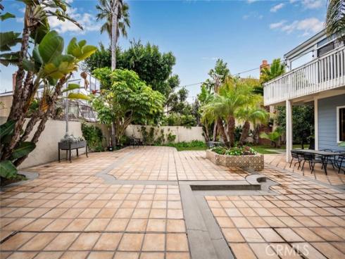 16282  Mandalay   Circle, Huntington Beach, CA