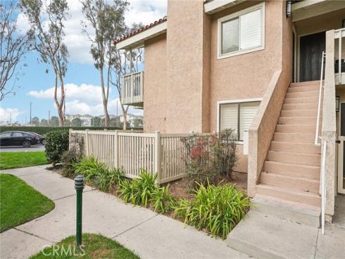 19052  Oceanport Lane  5 , Huntington Beach, CA