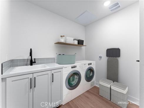 414 Main 205 Street, Huntington Beach, CA