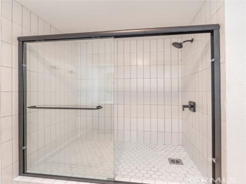 711 Pacific Coast 322 , Huntington Beach, CA