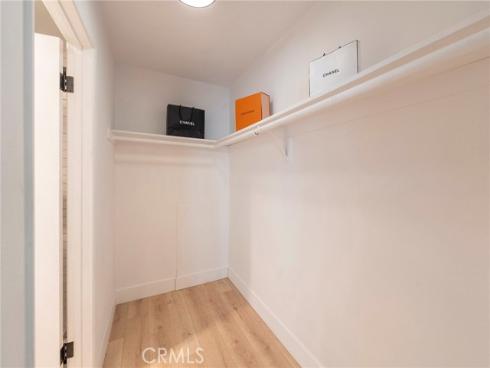 711 Pacific Coast 322 , Huntington Beach, CA