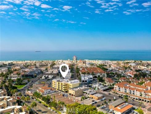 414 Main 220 Street, Huntington Beach, CA