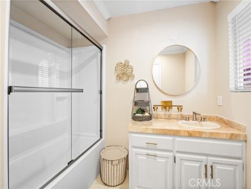 16712 Baruna Lane, Huntington Beach, CA