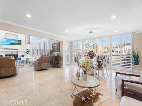 16712 Baruna Lane, Huntington Beach, CA