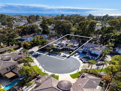 19801 Estate Circle, Huntington Beach, CA