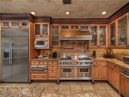 19801 Estate Circle, Huntington Beach, CA