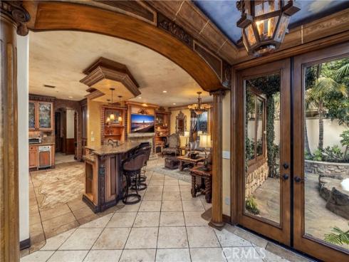 19801 Estate Circle, Huntington Beach, CA