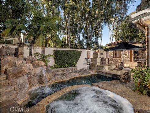 19801 Estate Circle, Huntington Beach, CA