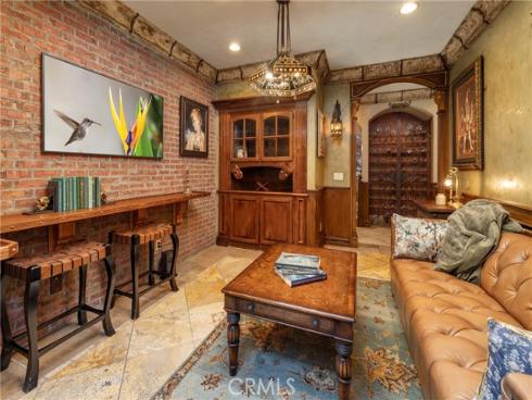 19801 Estate Circle, Huntington Beach, CA