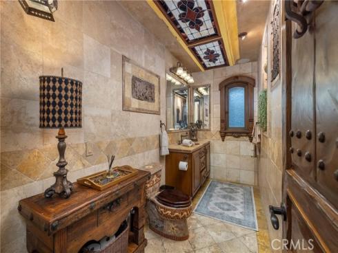 19801 Estate Circle, Huntington Beach, CA