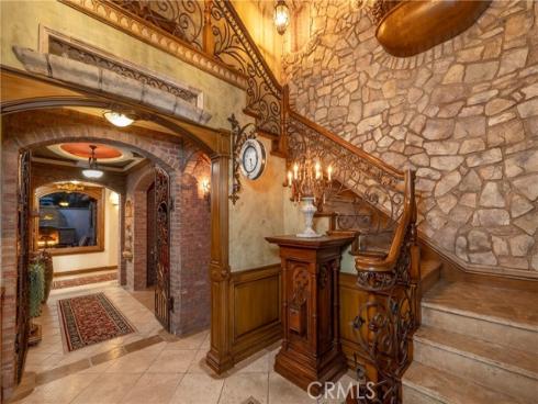 19801 Estate Circle, Huntington Beach, CA