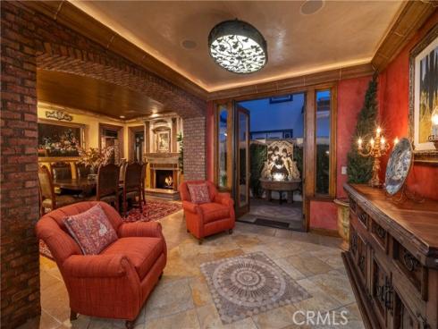 19801 Estate Circle, Huntington Beach, CA