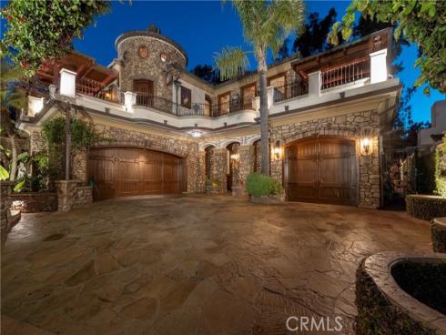19801 Estate Circle, Huntington Beach, CA