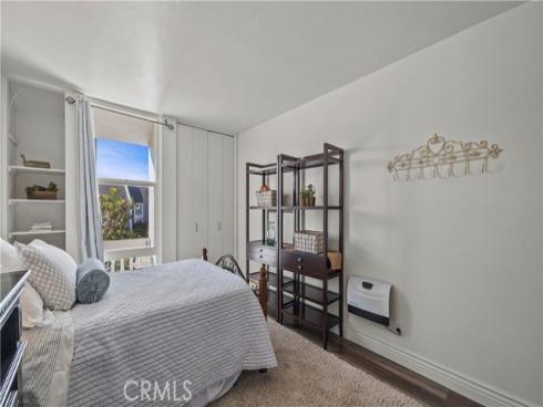 16532 Harbour Lane, Huntington Beach, CA