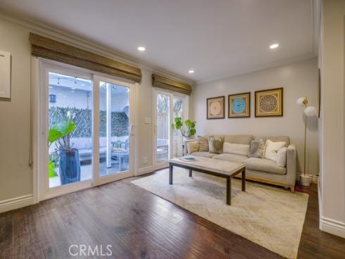 322 12th Street, Huntington Beach, CA