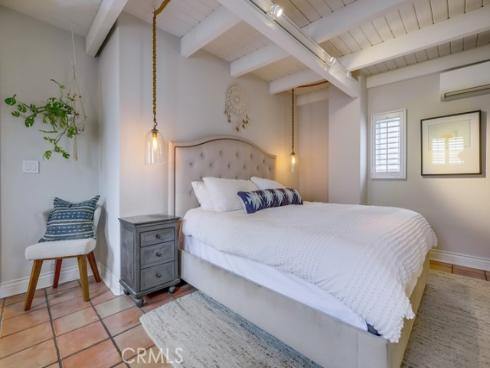 322 12th Street, Huntington Beach, CA