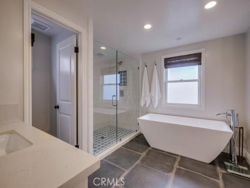 322 12th Street, Huntington Beach, CA