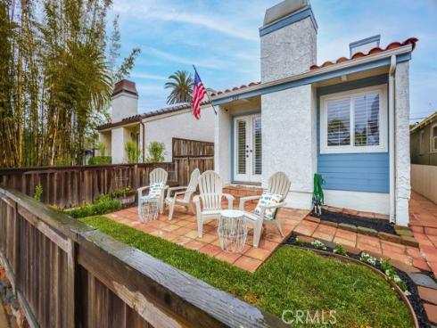322 12th Street, Huntington Beach, CA