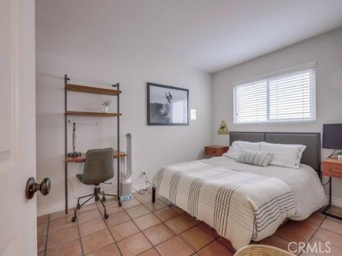 322 12th Street, Huntington Beach, CA