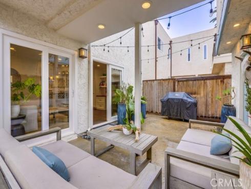 322 12th Street, Huntington Beach, CA