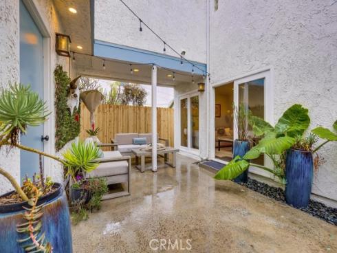 322 12th Street, Huntington Beach, CA