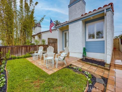 322 12th Street, Huntington Beach, CA