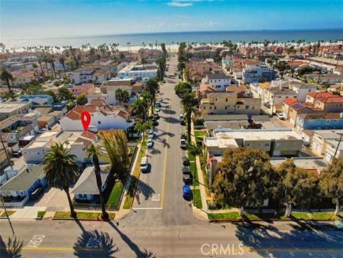 322 12th Street, Huntington Beach, CA