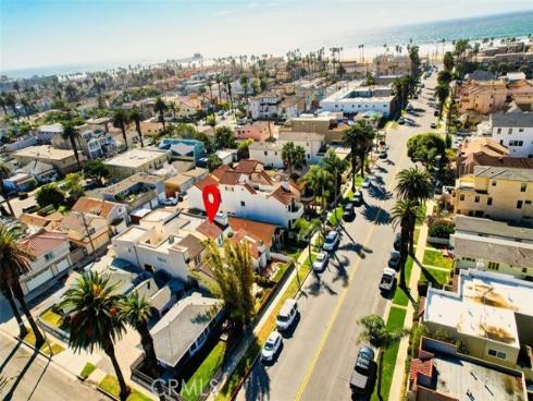 322 12th Street, Huntington Beach, CA