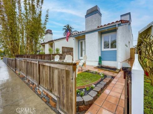 322 12th Street, Huntington Beach, CA