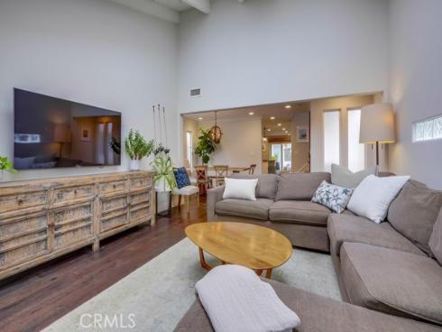 322 12th Street, Huntington Beach, CA