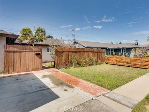 16241 Fairway Lane, Huntington Beach, CA