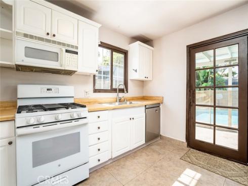 16241 Fairway Lane, Huntington Beach, CA