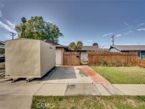 16241 Fairway Lane, Huntington Beach, CA