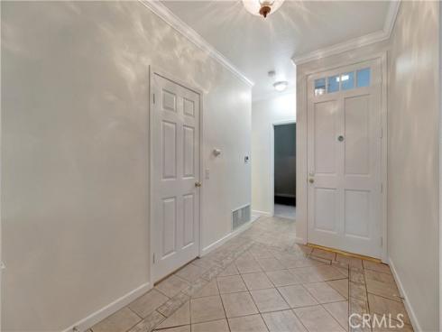 7402 Yellowtail 103 Drive, Huntington Beach, CA