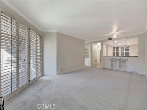 7402 Yellowtail 103 Drive, Huntington Beach, CA