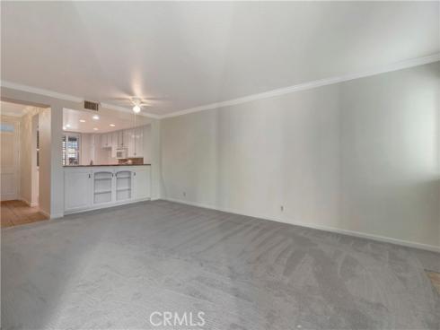 7402 Yellowtail 103 Drive, Huntington Beach, CA