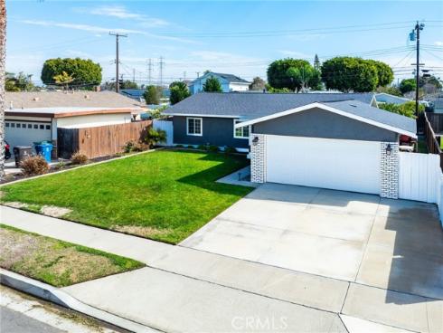 19362  Waterbury   Lane, Huntington Beach, CA