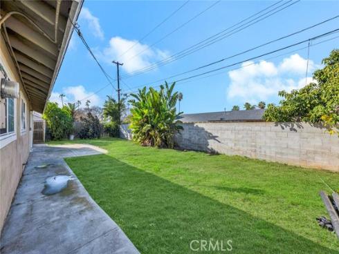 8411 Santana Circle, Huntington Beach, CA