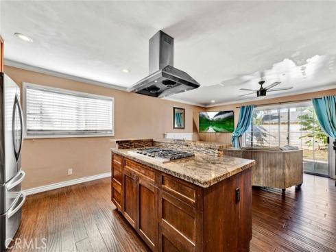 8411 Santana Circle, Huntington Beach, CA