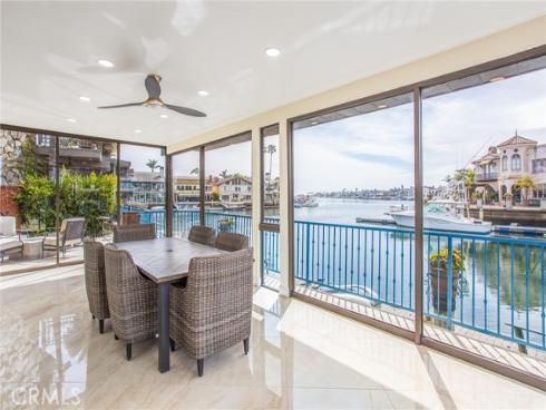 3682 Escapade Circle, Huntington Beach, CA