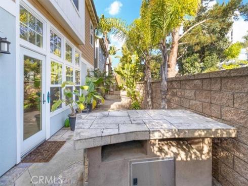 4621 Winthrop Drive, Huntington Beach, CA