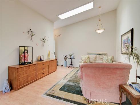 8565 Sierra 914C Circle, Huntington Beach, CA