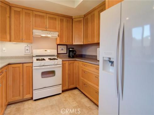 8565 Sierra 914C Circle, Huntington Beach, CA