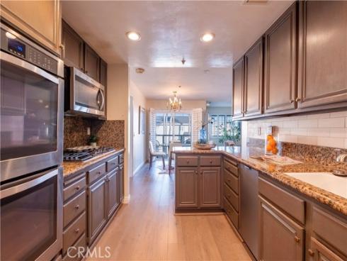 16255 Pacific CI201 Circle, Huntington Beach, CA