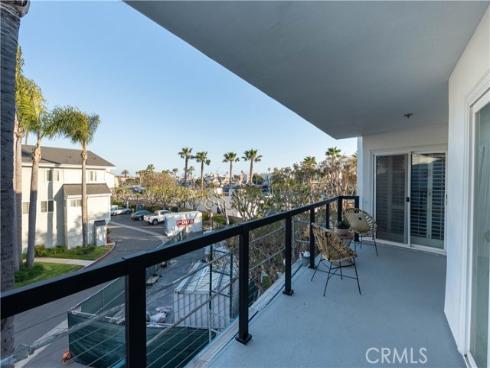 16255 Pacific CI201 Circle, Huntington Beach, CA